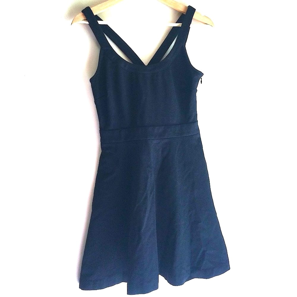 Banana Republic LBD size 4P WITH POCKETS